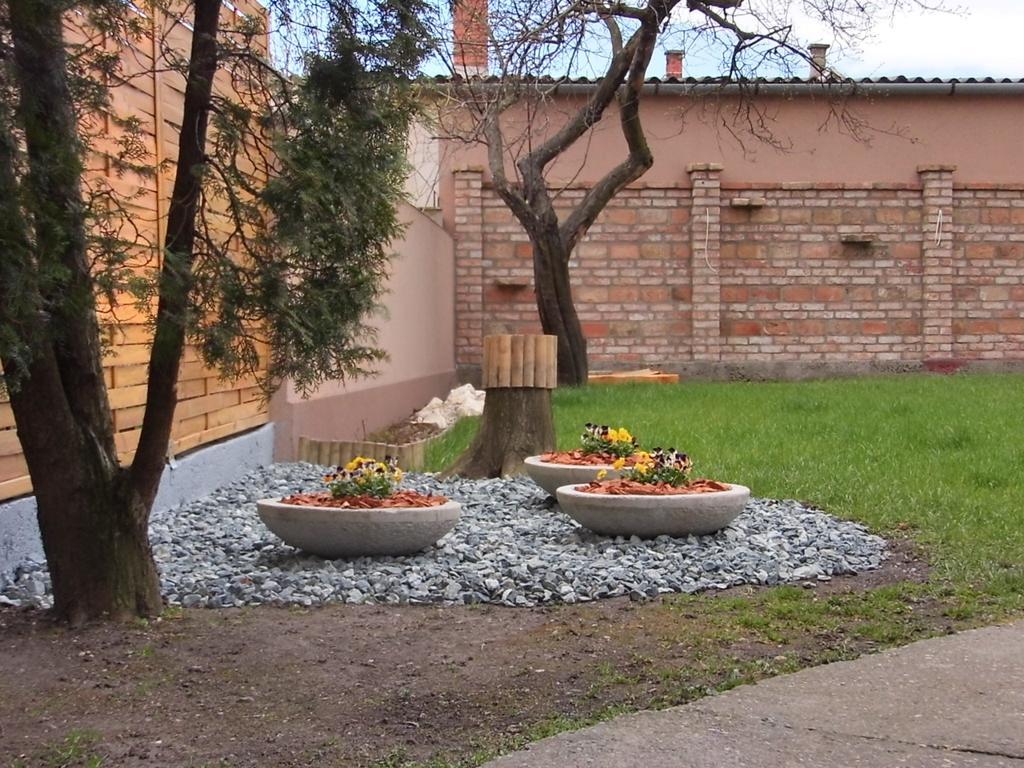 Alfa Apartman Sárvár Zimmer foto