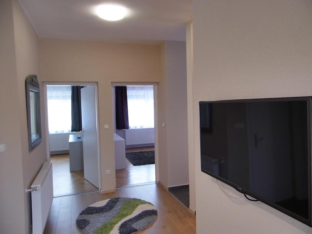 Alfa Apartman Sárvár Zimmer foto