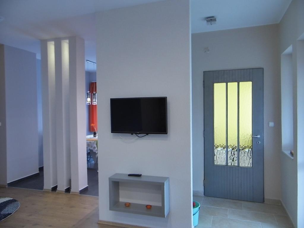 Alfa Apartman Sárvár Zimmer foto